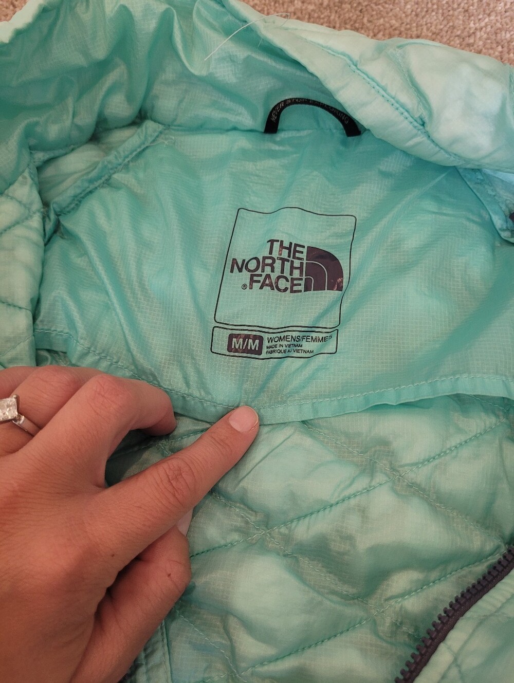 The North Face Thermoball Women’s Mint Quilted Insulated Puffer Jacket Size M - Picture 4 of 6